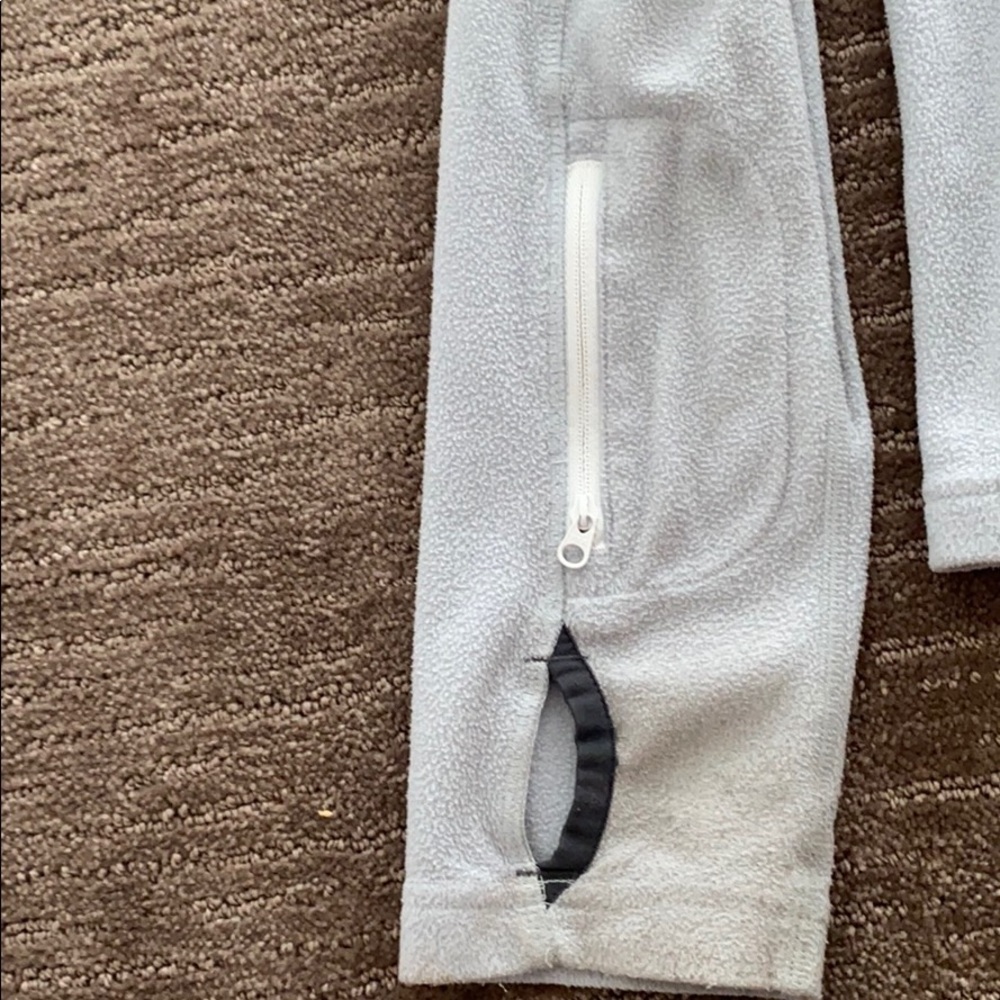 Northface pullover - Picture 2 of 2